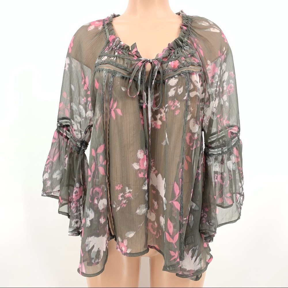 Rock & Roll Cowgirl Sheer Floral Blouse Top